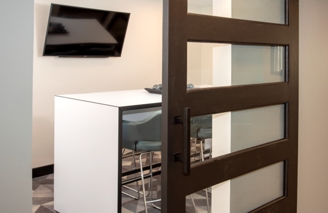 Eagan Place Gallery 3