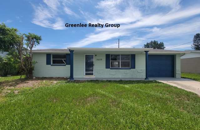 Updated 2 Bedroom/1 Bathroom Single Family Home!!! photos photos