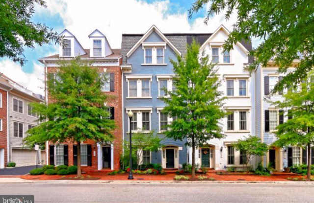709 MILLER LN - 709 Miller Lane, Alexandria, VA 22314