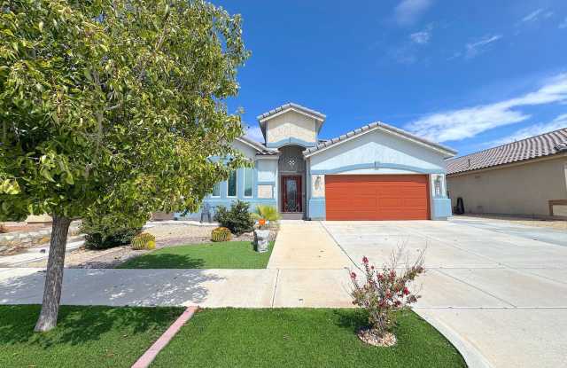 East El Paso 4bed/2bath Refrig A/C with Solar Panels! photos photos