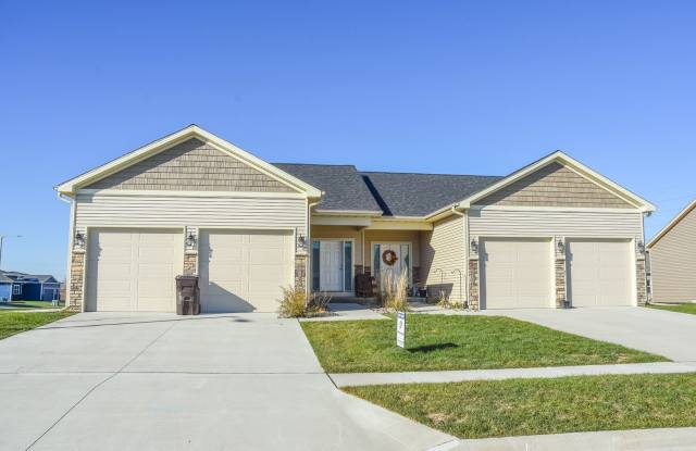 906 Henryson St. photos photos