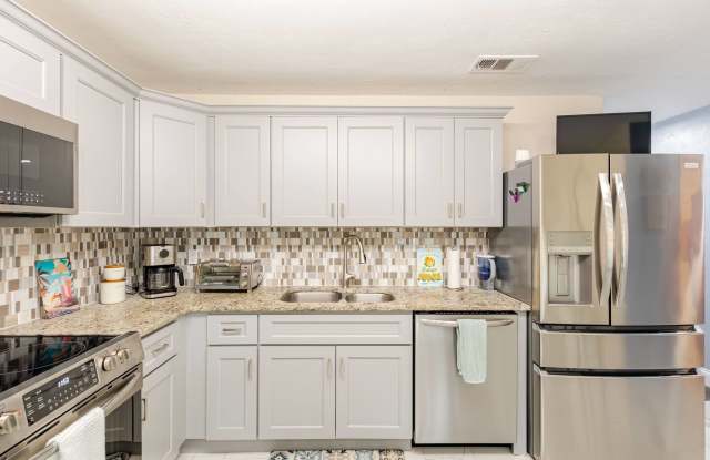 942 Boulder Drive - 942 Boulder Drive, South Daytona, FL 32119