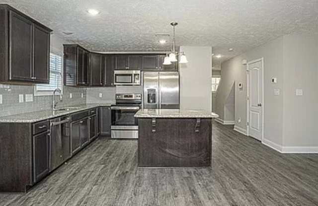 1040  Johnson Street  Lot 7 Gallery 3