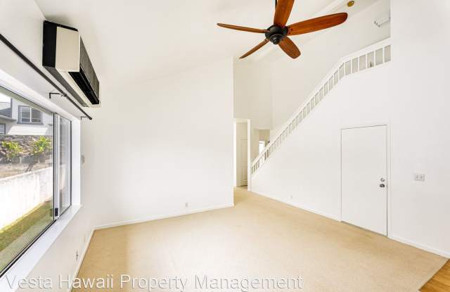 95-1048 Puneki St. Gallery 4