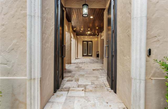 9841 COVENT GARDEN Drive Gallery 4