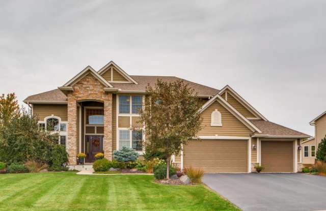6110 Ithaca Lane N Gallery 2
