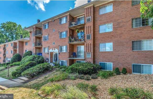1543 COLONIAL Drive unit: T2 - 1543 Colonial Drive, Prince William County, VA 22192