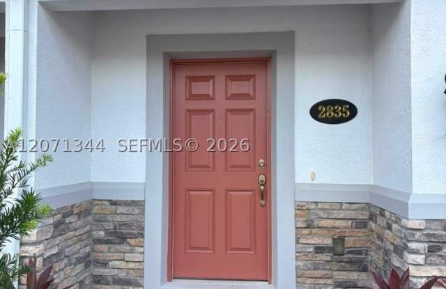 2835 NARCOOSSEE COMMONS WAY Gallery 3
