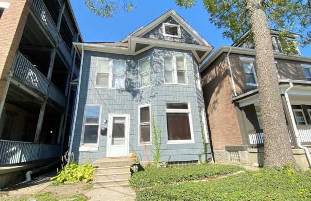King Ave 260 SCR - 260 King Avenue, Columbus, OH 43201