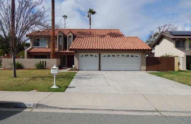 Beautiful 4 Bedroom 2.5 Bath Detached Home in Bonita photos photos