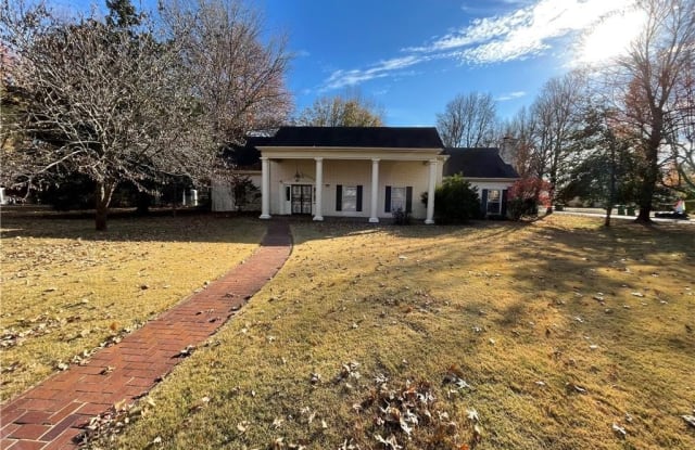 1305 Rogers  AVE - 1305 Rogers Avenue, Springdale, AR 72764