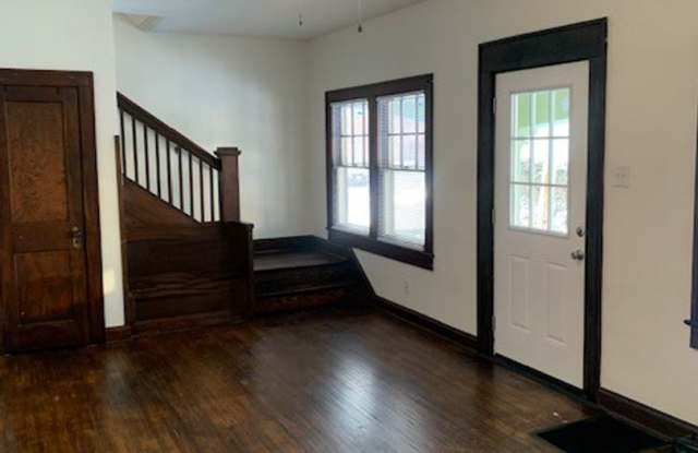 Spacious 5-Bedroom, 2-Bath Home with Classic Charm and Modern Updates: Available August 2027! Gallery 3