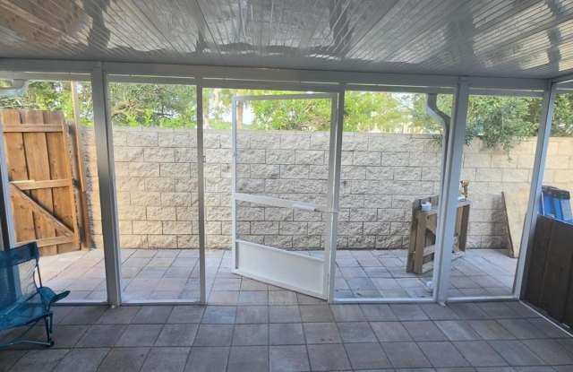 1412 NE OSCEOLA PARK Drive S Gallery 4