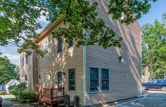 36 Nelson St - 36 Nelson St, Dover, NH 03820