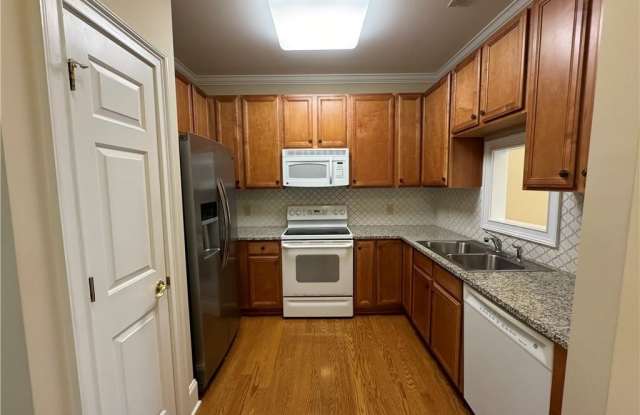 6189 Stadium Ridge Court Gallery 3