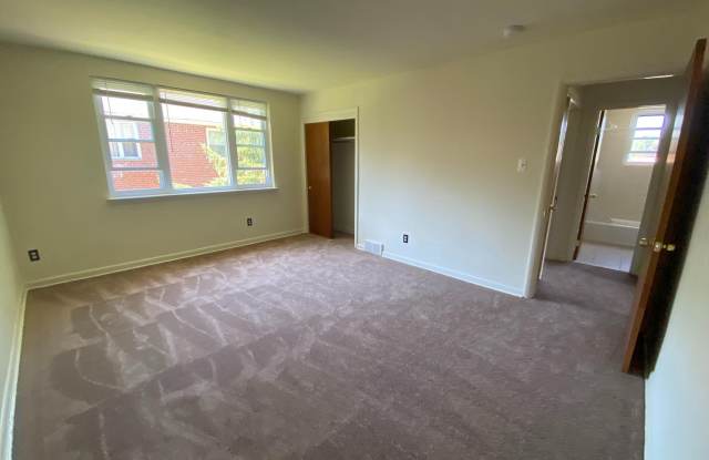 16 MIDLAND ROAD - 16 Midland Road, Delaware County, PA 19064
