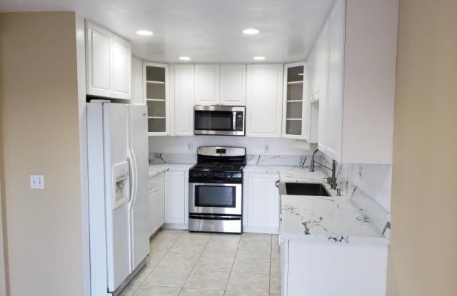 2287 Levante St - 2287 Levante Street, Carlsbad, CA 92009