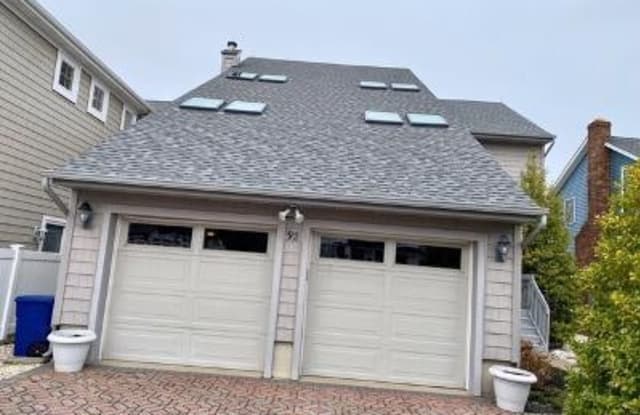 92 Dickman Drive - 92 Dickman Drive, Lavallette, NJ 08735