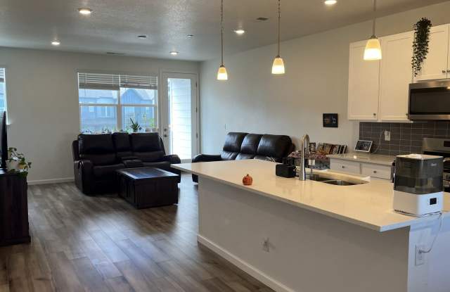 6964 Merseyside Lane - 1 Gallery 2