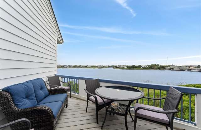 250 Dune Rd photos photos