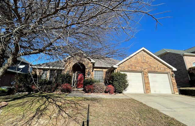 5201 Saint Croix Lane - 5201 Saint Croix Lane, Fort Worth, TX 76137