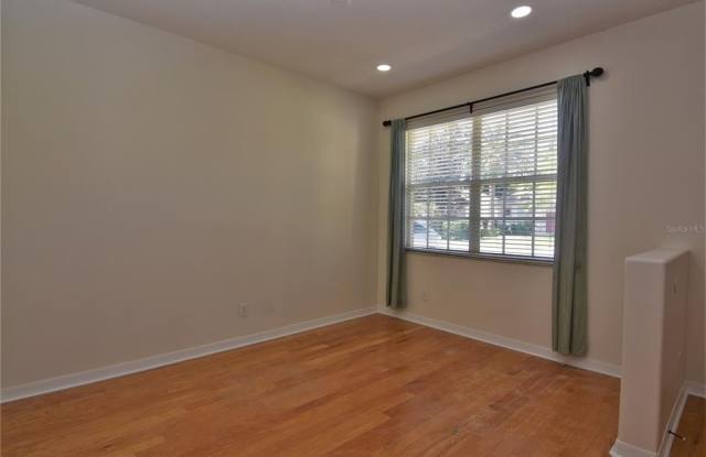 7447 RIDGE ROAD Gallery 4