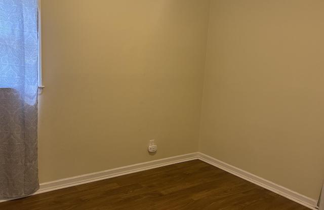 Rudolph Street 1621 Gallery 3