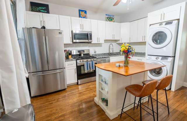 3850 W Diversey Ave photos photos