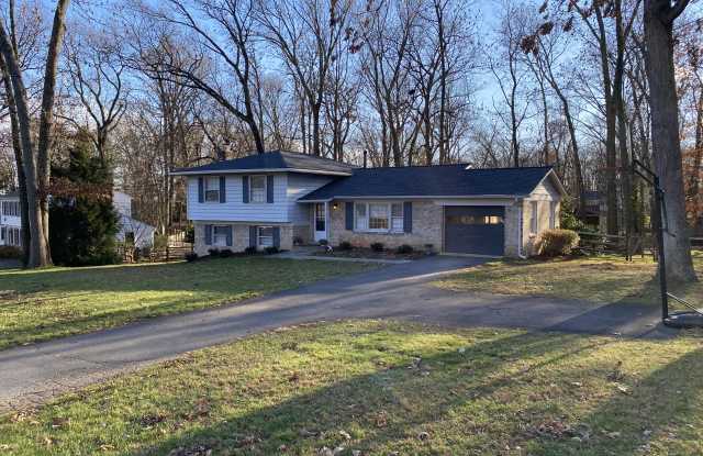 18033 Mill Creek Dr photos photos