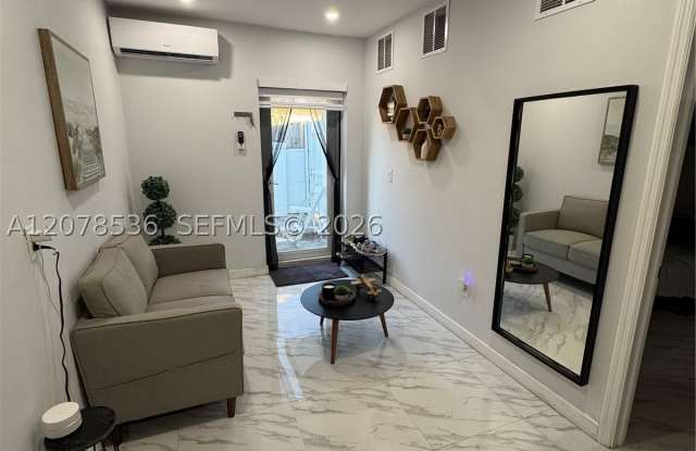 19751 SW 124th Ct Gallery 1