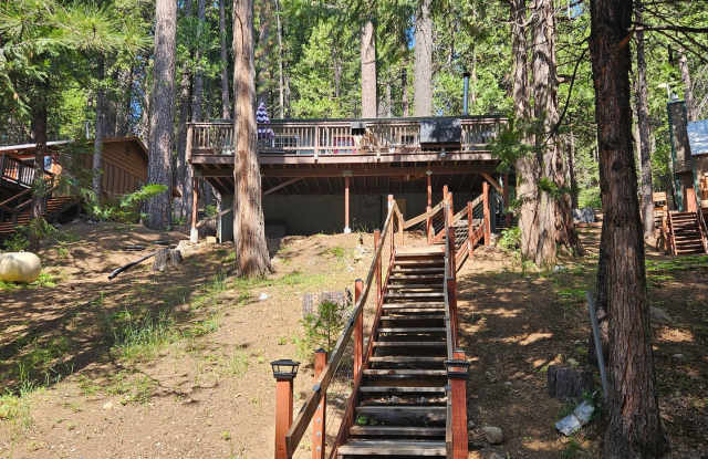 Gorgeous Long Barn Cabin photos photos