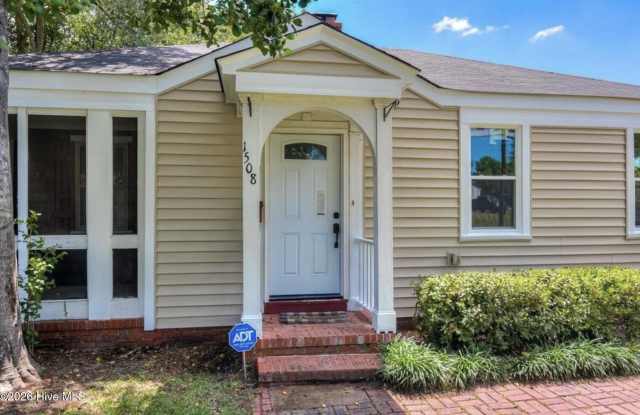 1508 Pendleton Road Gallery 2