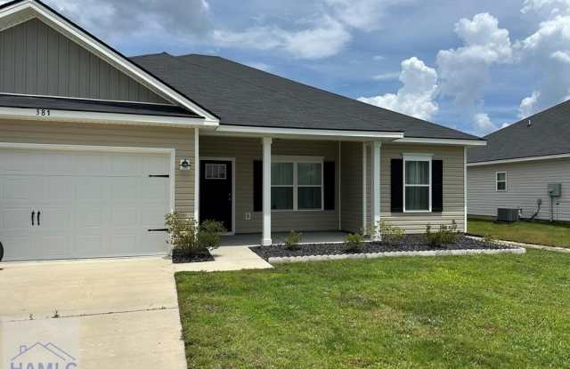 381 McClelland Loop NE photos photos