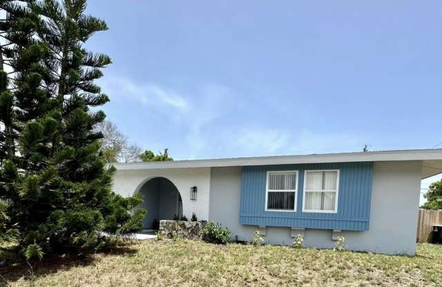 746 Bianca Drive NE - 746 Bianca Drive Northeast, Palm Bay, FL 32905