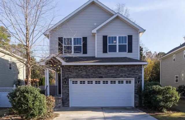 455 NE Broad Street photos photos