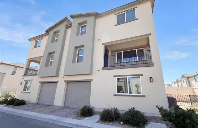 Stunning Tri-Level Townhome with Breathtaking Nevada Mountain Views photos photos Stunning Tri-Level Townhome with Breathtaking Nevada Mountain Views photos photos
