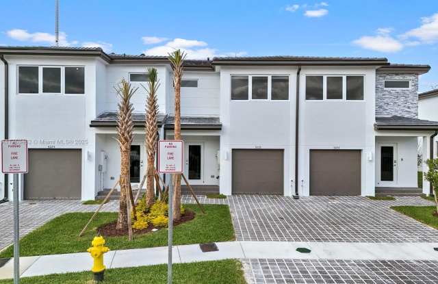 5115 SW 37TH ST photos photos