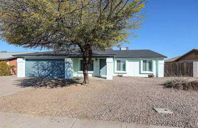 604 West Kiva Avenue photos photos