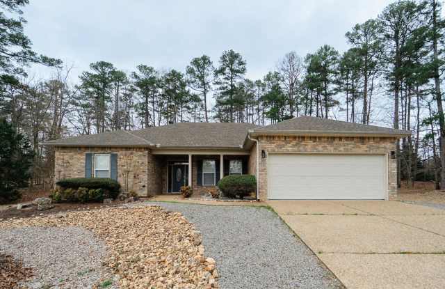 Charming 4 bedroom, 2 bathroom located in the picturesque Hot Springs Village photos photos