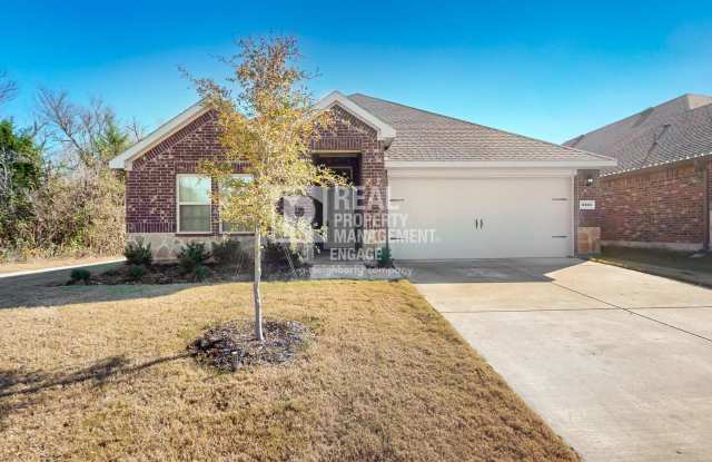 Recently Updated Single Story Corner 4-Bedroom Home Available for Rent — Move-In Special! photos photos