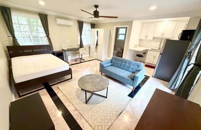Furnished Studio, San Marino, separate back house - 2935 Woodlawn Avenue, San Marino, CA 91108