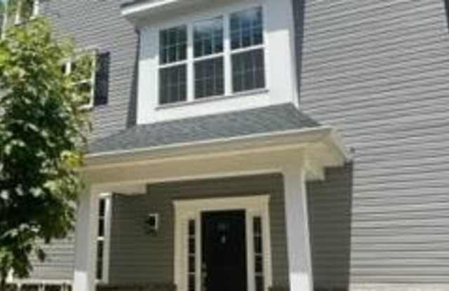 301 Arose Lane photos photos