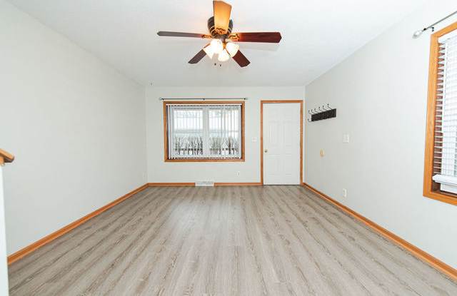 25696 West Raska Lane Gallery 4
