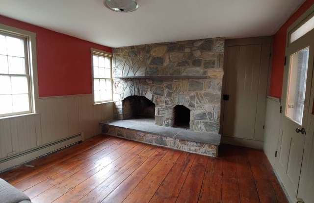 3 Bedroom Farm house-Penn Manor photos photos
