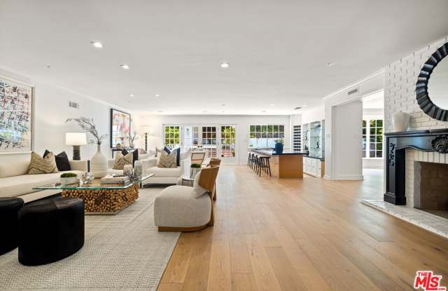 1124 Laurel Way Gallery 3