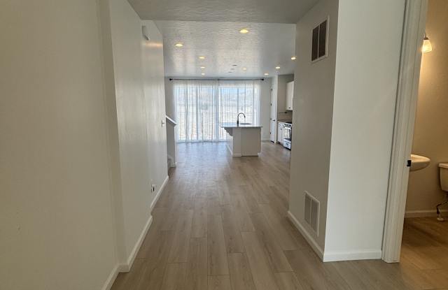5516 N Solo St W Gallery 2