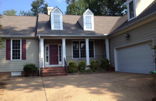 Beautiful 3 Bedroom 2 Bath Single Floor Living in Ford's Colony! photos photos