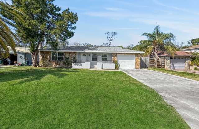 Fully Renovated 3-Bed, 2-Bath Home with Garage in Sea Pines, Hudson, FL – Open Floor Plan  Private Backyard! - 8531 Horizon Lane, Pasco County, FL 34667