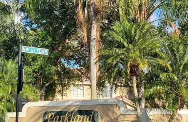 7406 NW 61st Ter Gallery 3