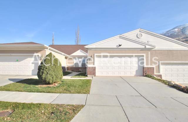 Brigham City Living | Updated Townhome with Dual Primary Suites photos photos Brigham City Living | Updated Townhome with Dual Primary Suites photos photos